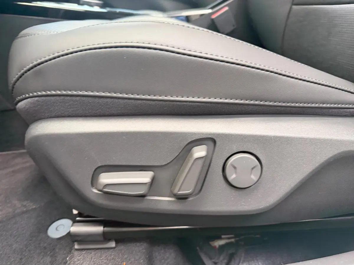 1.6 GDi Hybrid ExecutiveLine INRUILPREMIE € 6300,- KORTING | OP = OP | FULL-OPTIONS | HEV |