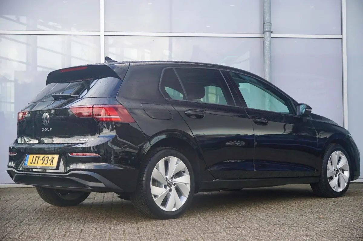 1.5 eHybrid 204pk Life Edition | SoH 100% | Trekhaak | Dodehoek Detectie | Navigatie