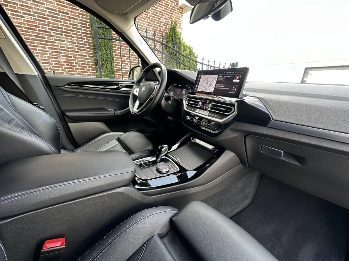 xDrive30e Adaptief|HiFi|LED|Sport Leder