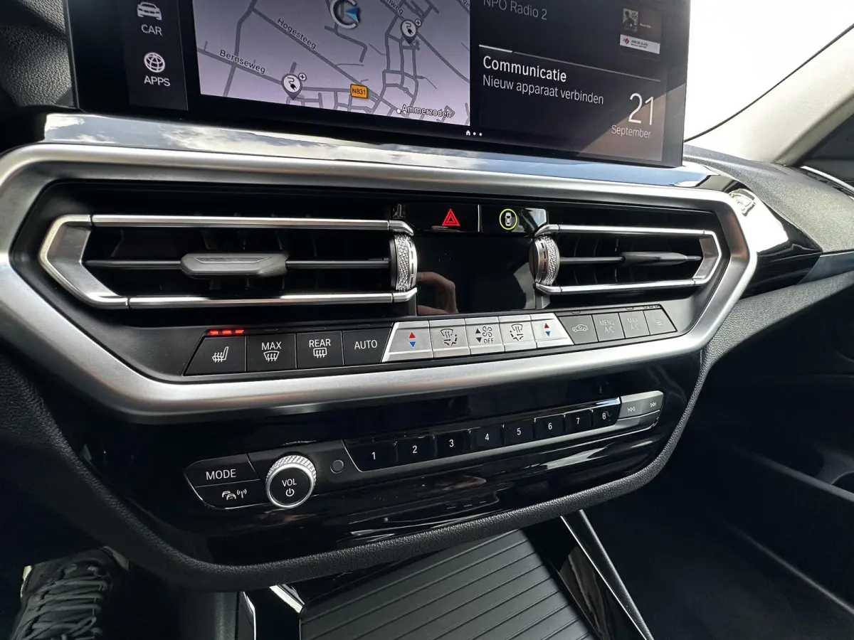 xDrive30e Adaptief|HiFi|LED|Sport Leder
