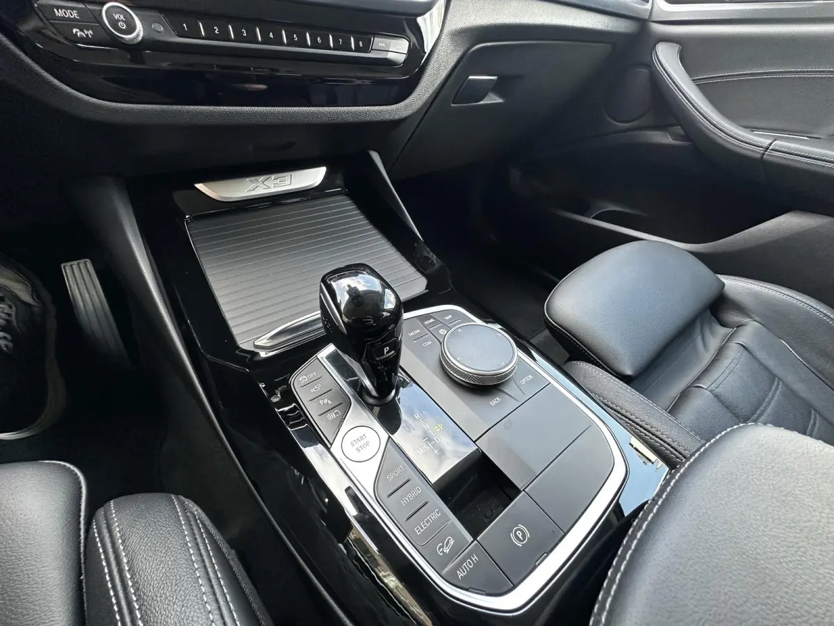 xDrive30e Adaptief|HiFi|LED|Sport Leder