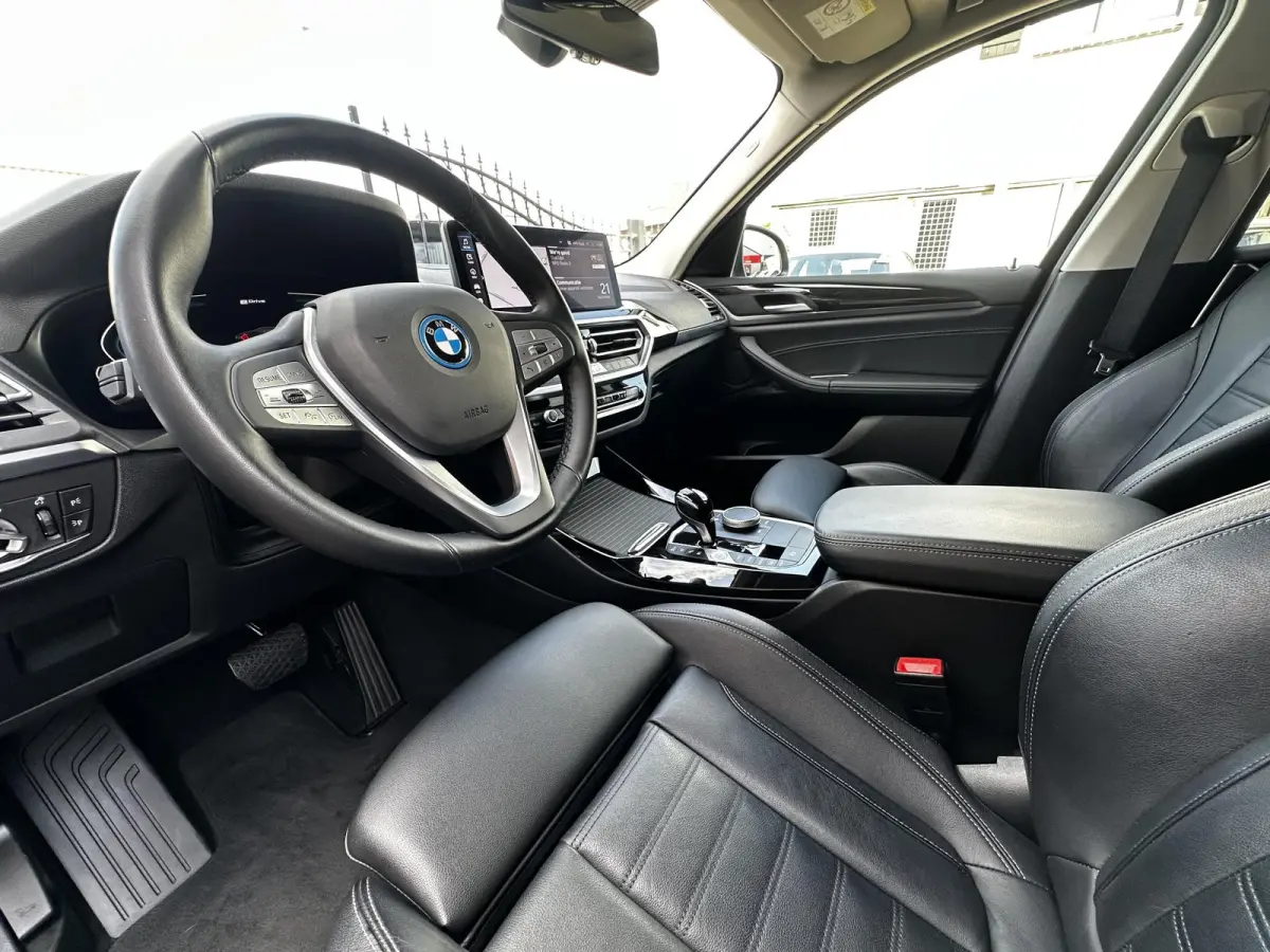 xDrive30e Adaptief|HiFi|LED|Sport Leder