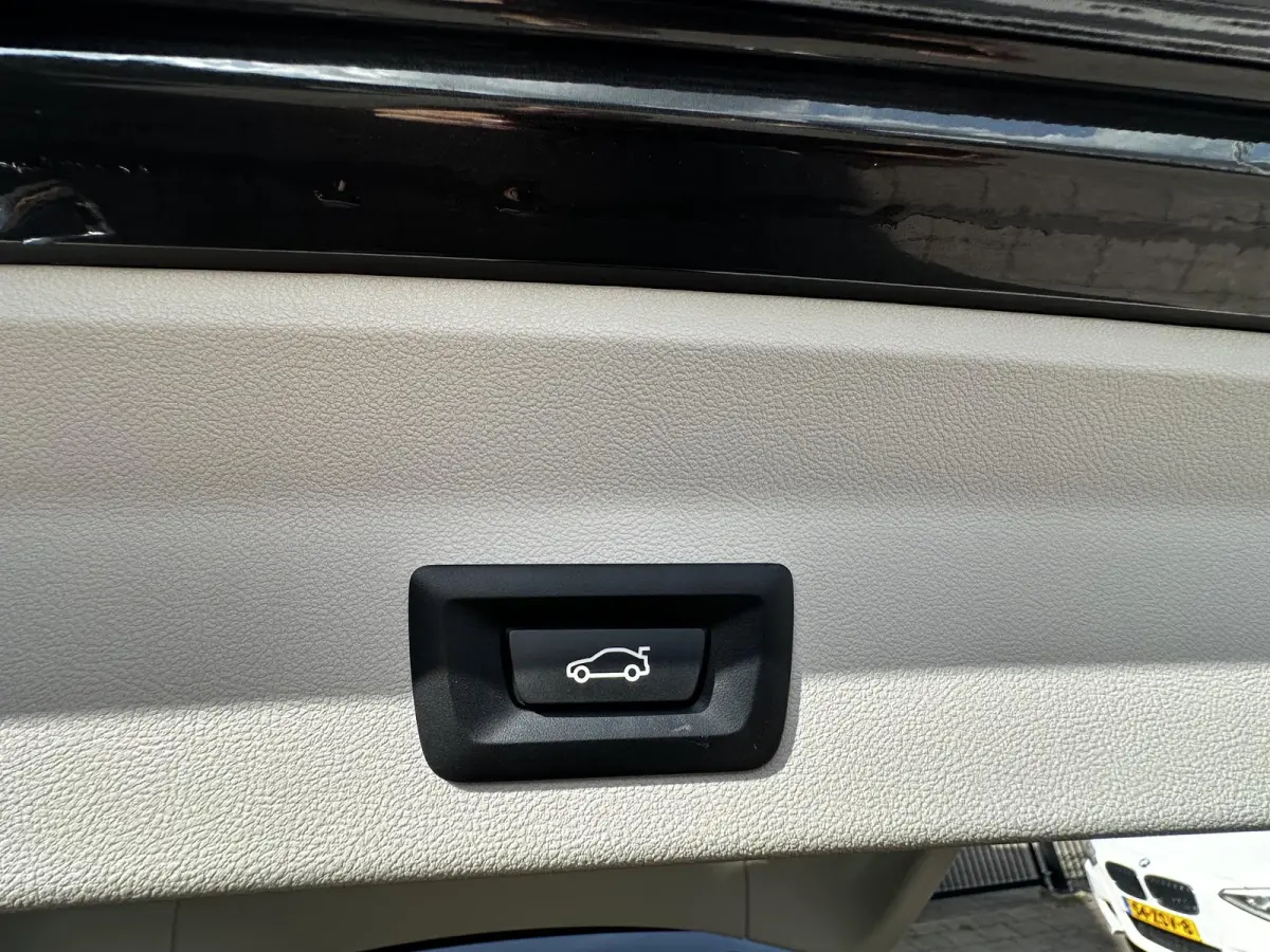 xDrive30e Adaptief|HiFi|LED|Sport Leder