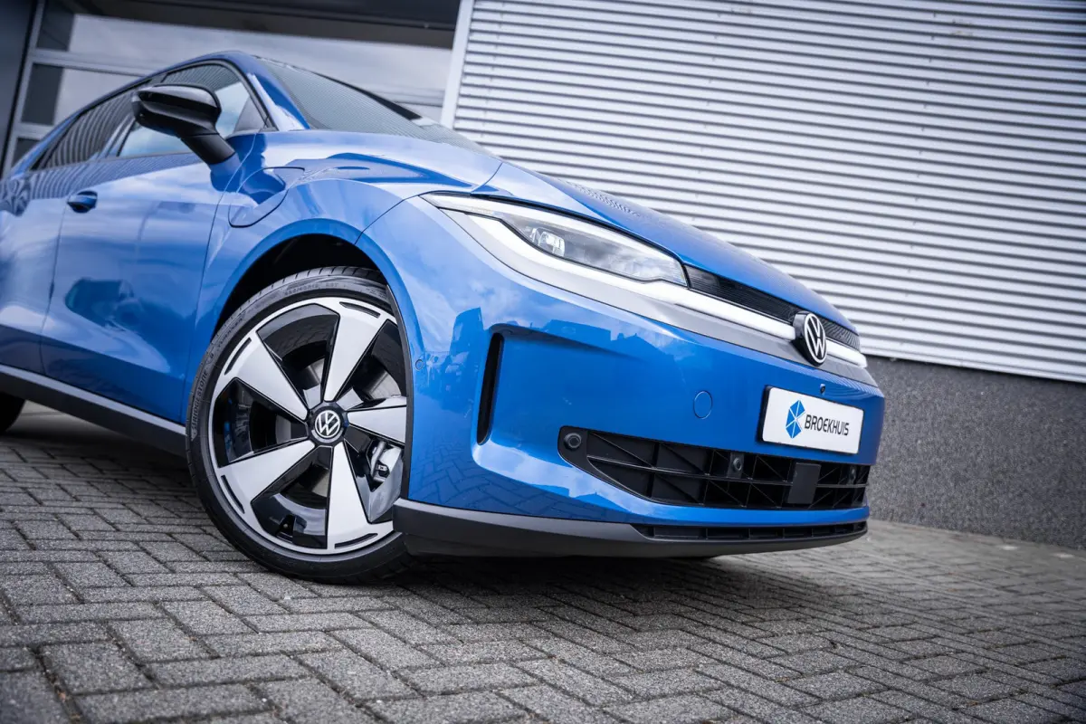 Style First Edition 52kwh | 360 graden camera (Area View) | Apple Carplay/Android Auto|telefoonintegratie premium | Automatische afstandsregeling (Adaptive Cruise Control)