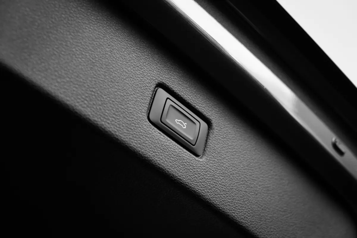 55 TFSI e quattro Pro Line S 394PK | | Leder valcona met S-logo | Panoramadak | Achterbank plus | Privacy glas | Stuurverwarming