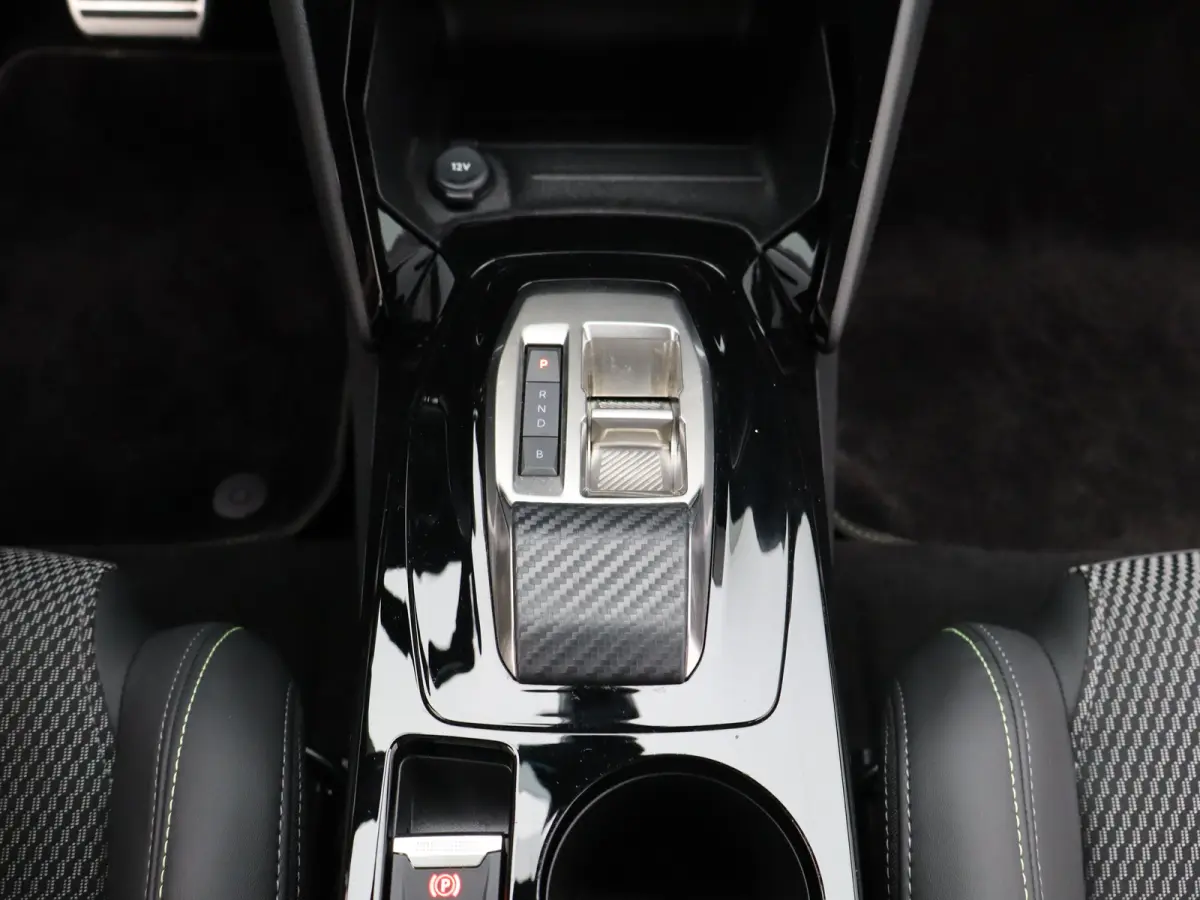 EV GT 51 kWh 96% SOH | Warmtepomp | Cruise Control | Camera | Navigatie | Apple Caprlay/Android Auto | Parkeersensoren Voor en Achter | Keyless