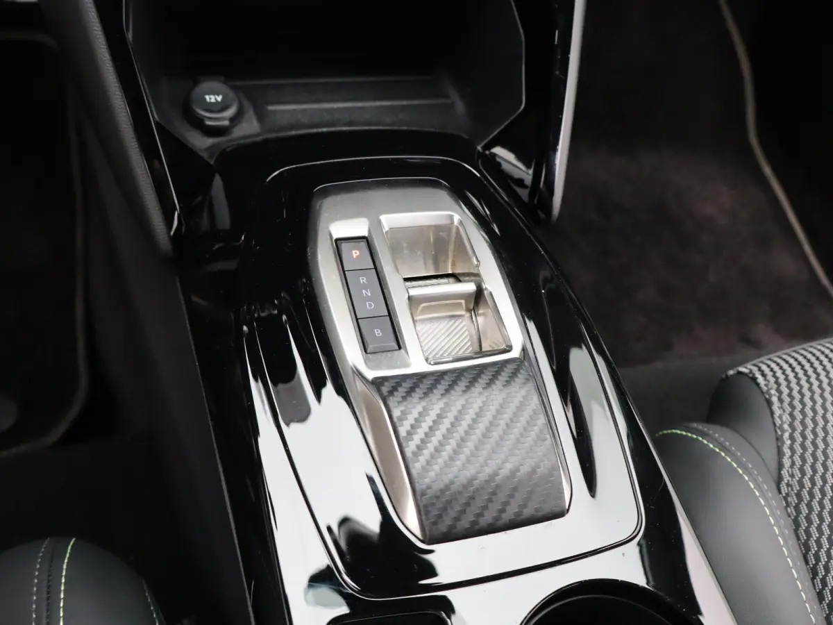 EV GT 51 kWh 96% SOH | Warmtepomp | Cruise Control | Camera | Navigatie | Apple Caprlay/Android Auto | Parkeersensoren Voor en Achter | Keyless
