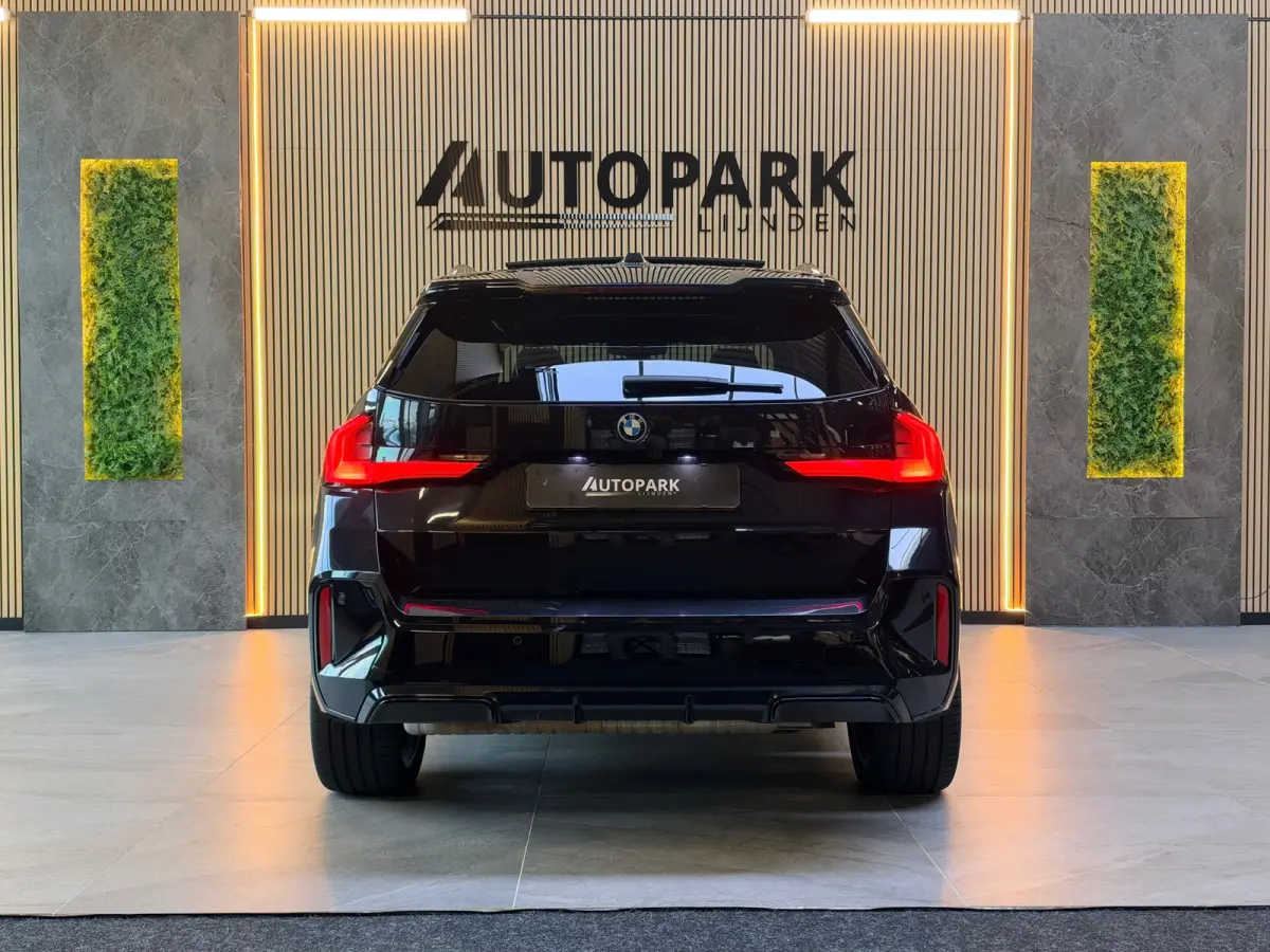 XDrive25e |M-Sport|PANO|HuD|H&K|MASSAGE|360 CAMERA|KEYLESS|21 INCH|PLUG IN HYBRIDE|SFEERVERLICHTING|DEALER ONDERHOUDEN|VOL!