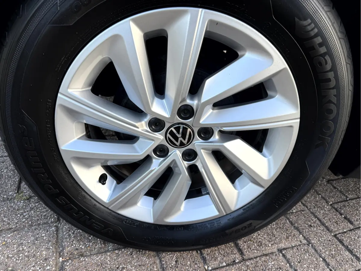 1.0 TSI Life Virt.Dash, App Connect, Climate Controll
