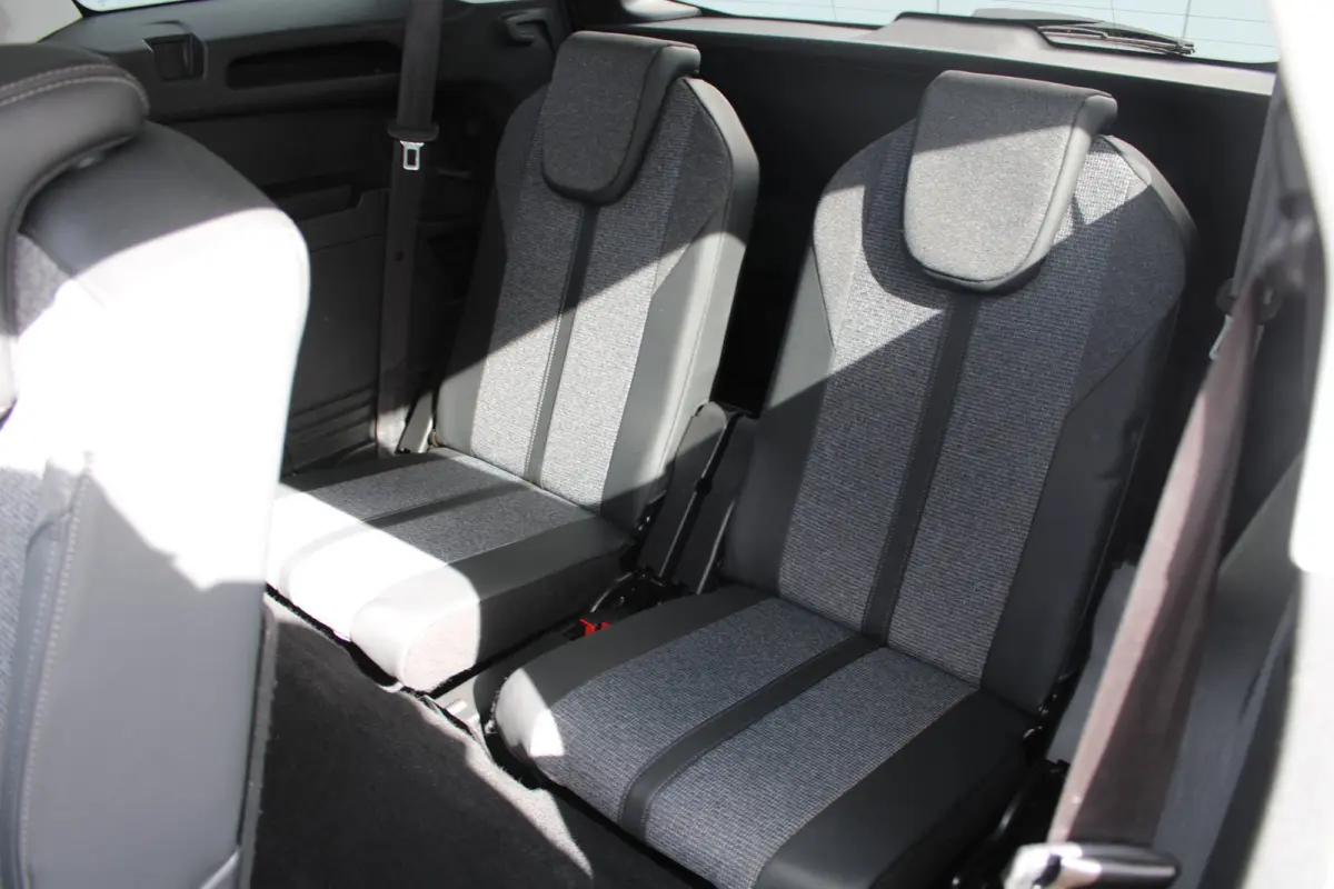 1.2 PureTech GT-Line AUTOMAAT SCHUIFDAK 7 PERSOONS