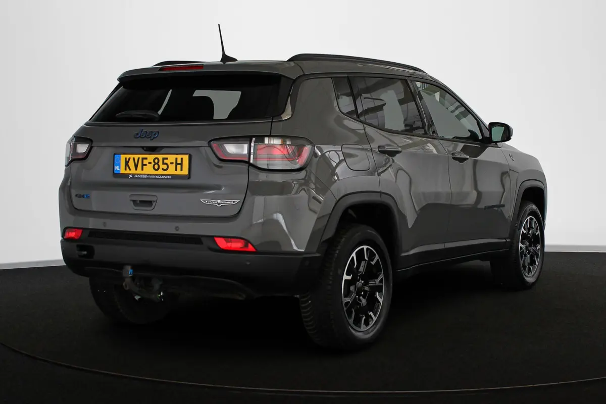 4xe 240 Plug-in Hybrid Trailhawk SOH 94% Trekhaak Achteruitrijcamera