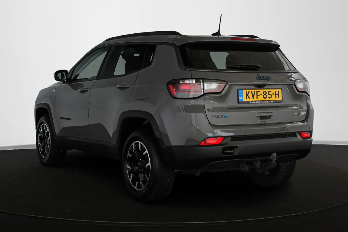 4xe 240 Plug-in Hybrid Trailhawk SOH 94% Trekhaak Achteruitrijcamera