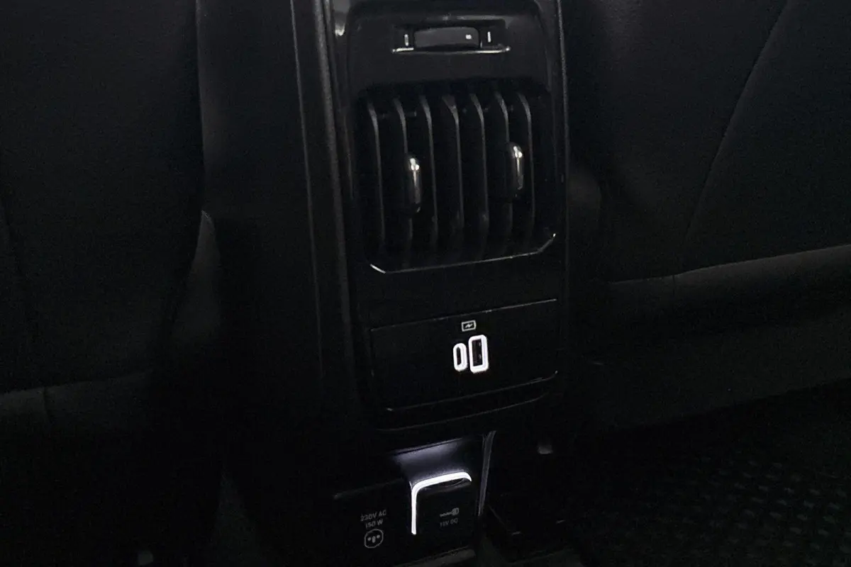 4xe 240 Plug-in Hybrid Trailhawk SOH 94% Trekhaak Achteruitrijcamera