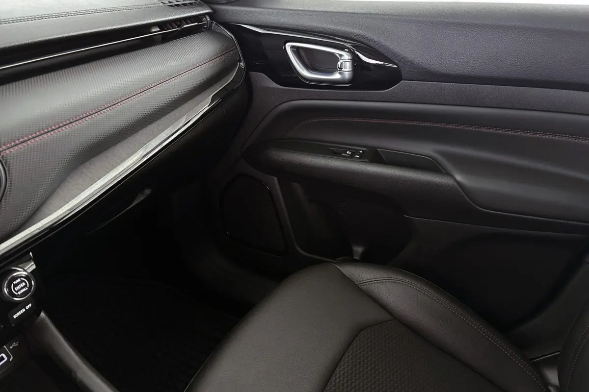 4xe 240 Plug-in Hybrid Trailhawk SOH 94% Trekhaak Achteruitrijcamera