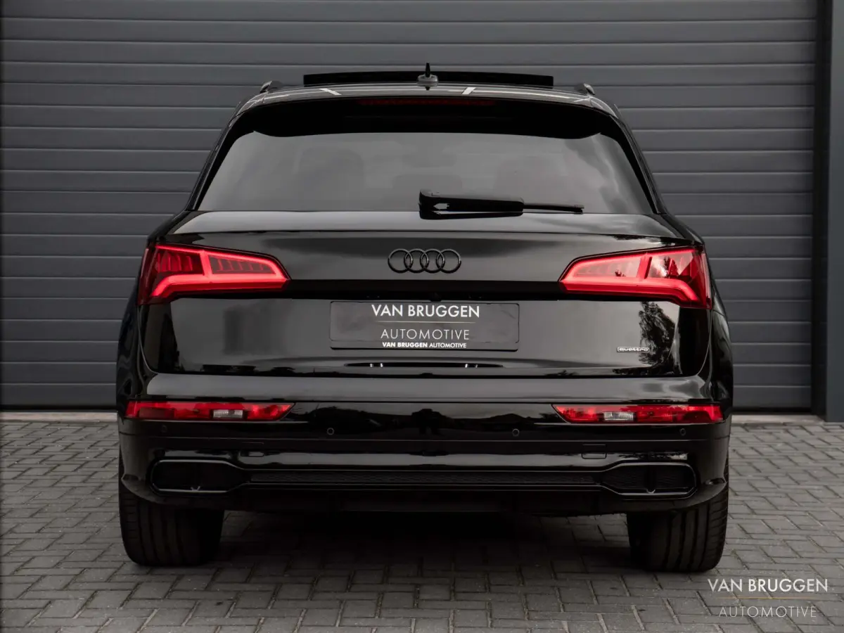 55 TFSI e quattro S-Line Pano Luchtv Trekh HUD 21"