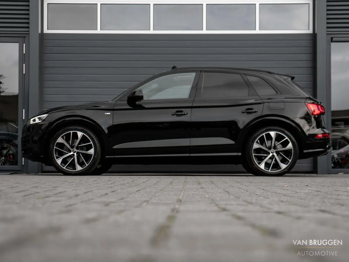 55 TFSI e quattro S-Line Pano Luchtv Trekh HUD 21"
