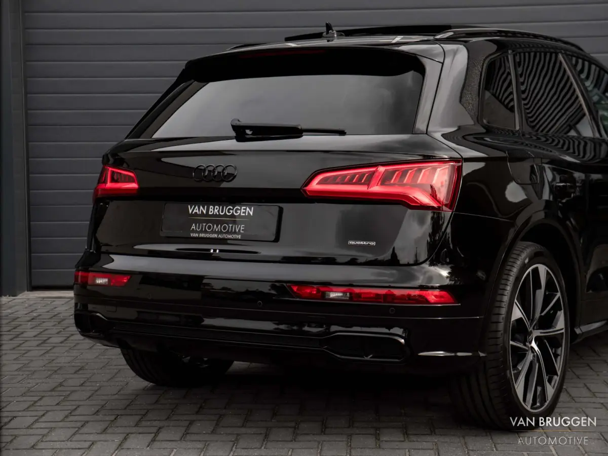 55 TFSI e quattro S-Line Pano Luchtv Trekh HUD 21"