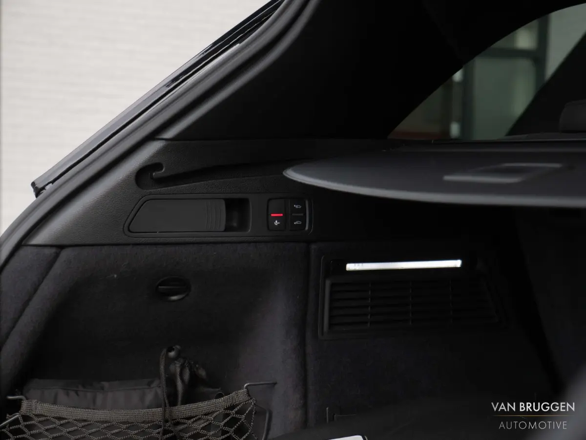 55 TFSI e quattro S-Line Pano Luchtv Trekh HUD 21"