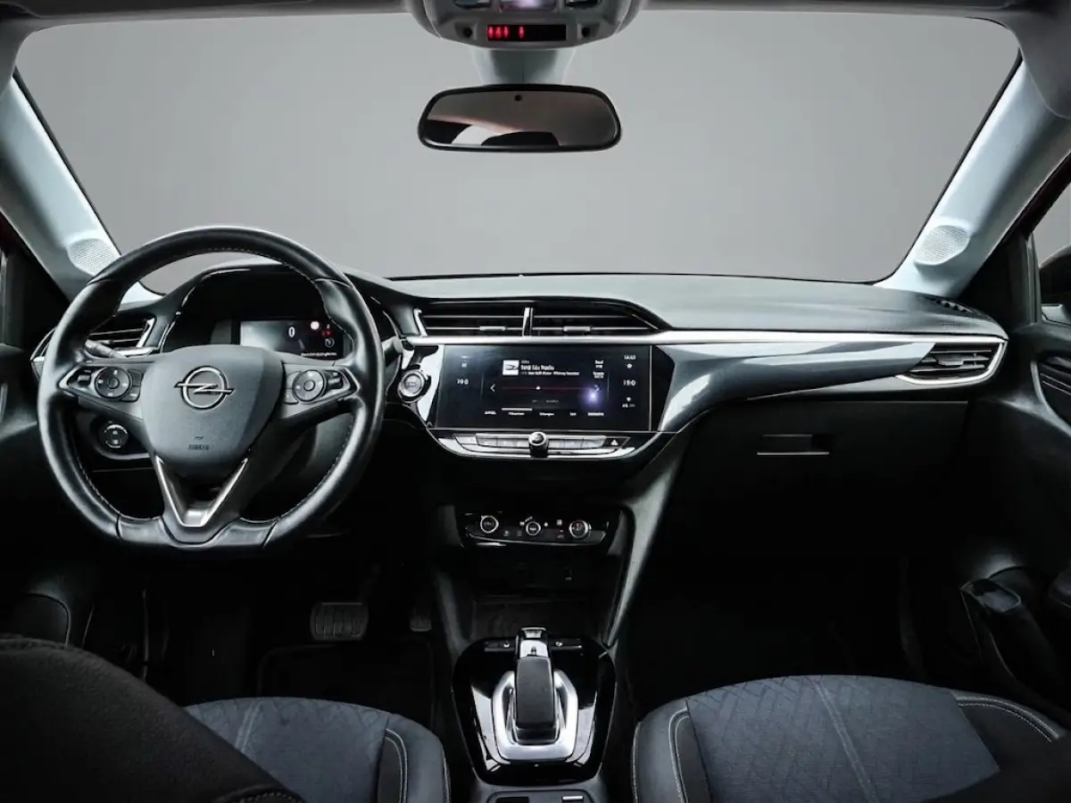 Elegance 50 kWh | Adaptive Cruise | Keyless | Climate Control | Led verlichting | Apple Carplay & Android Auto | Navigatie | 17 inch