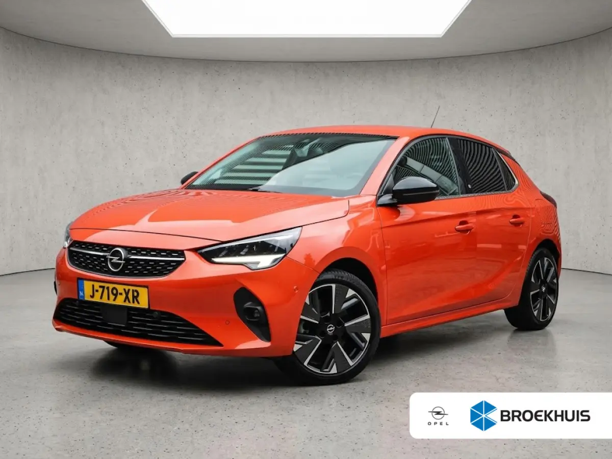 Elegance 50 kWh | Adaptive Cruise | Keyless | Climate Control | Led verlichting | Apple Carplay & Android Auto | Navigatie | 17 inch