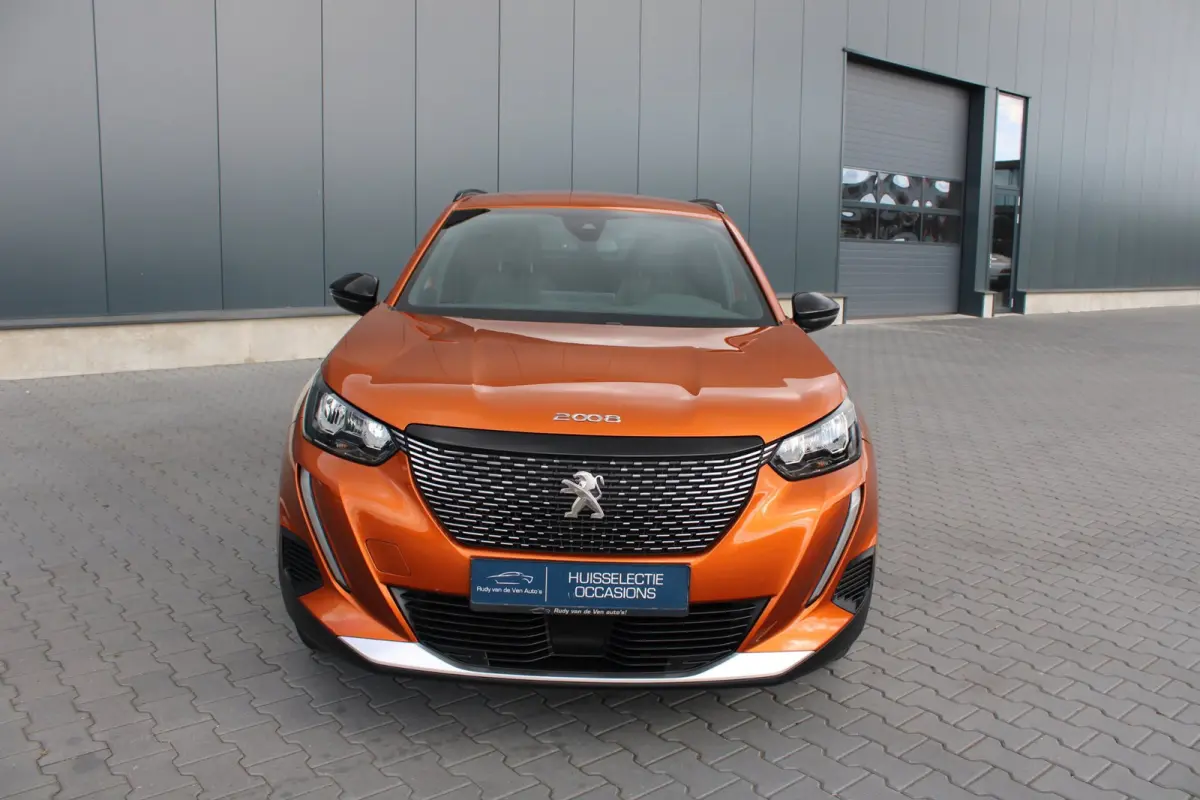 1.2 PureTech Allure Pack Premium Plus NIEUWE BANDEN