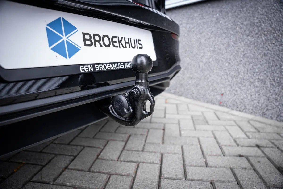 Life Edition eHybrid | 'App-Connect' draadloze smartphone integratie | Achteruitrijcamera (Rear View) | Automatische afstandsregeling (Adaptive Cruise Control)