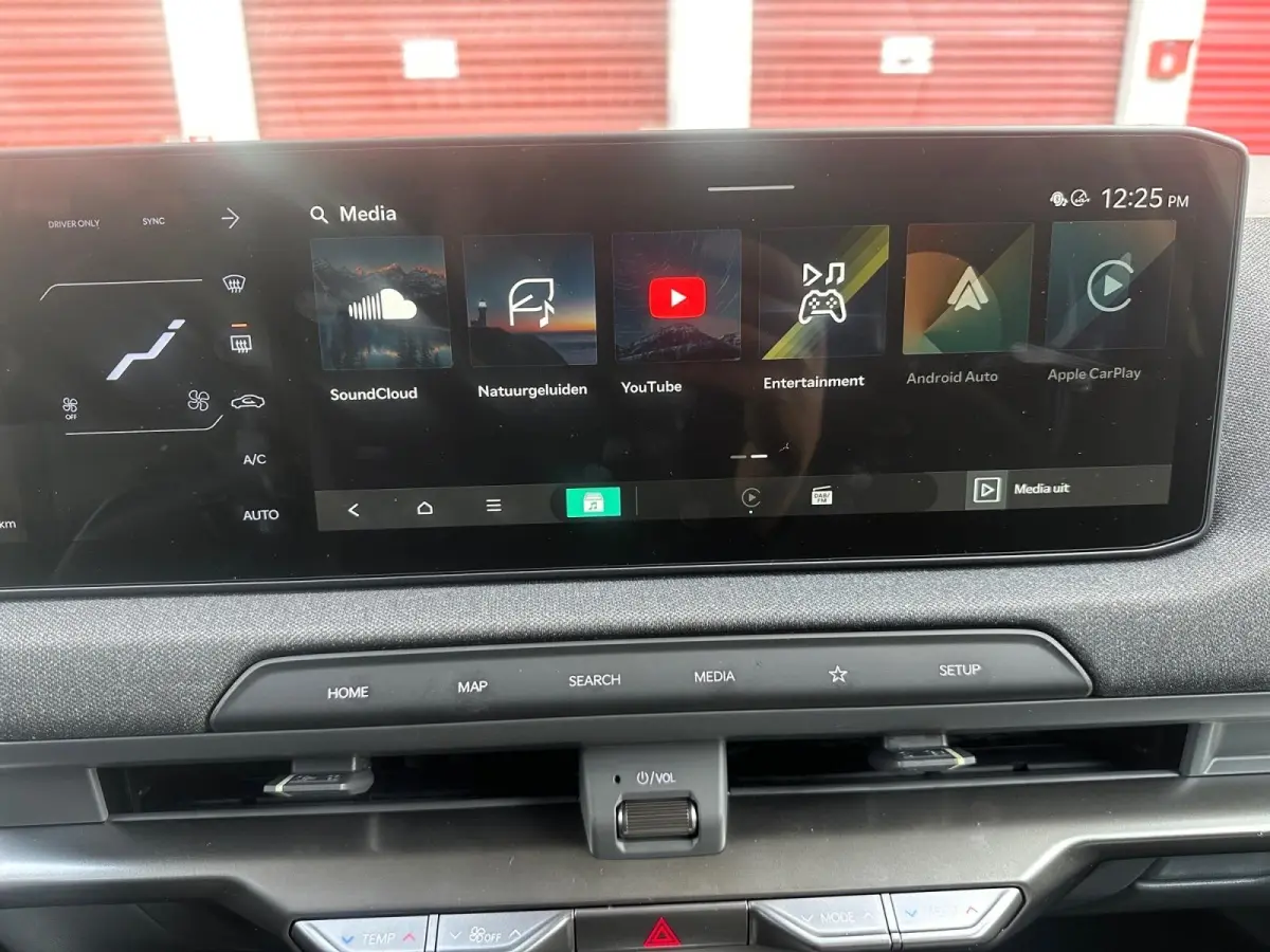 Plus 61 kWh | 440 km actieradius | Stoel/Stuurverwarming | fabrieksgarantie t/m 10-9 2033 + 3 x 1 jaar |