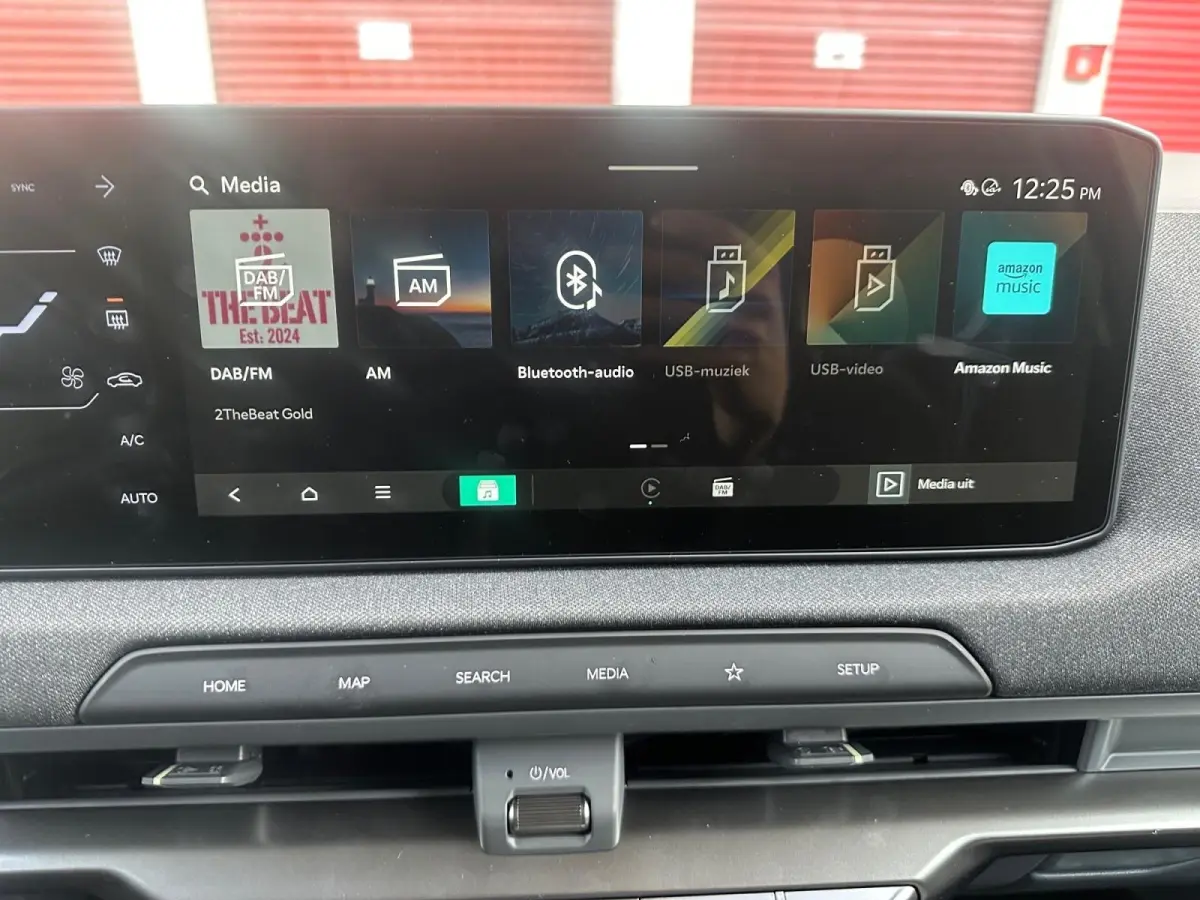 Plus 61 kWh | 440 km actieradius | Stoel/Stuurverwarming | fabrieksgarantie t/m 10-9 2033 + 3 x 1 jaar |