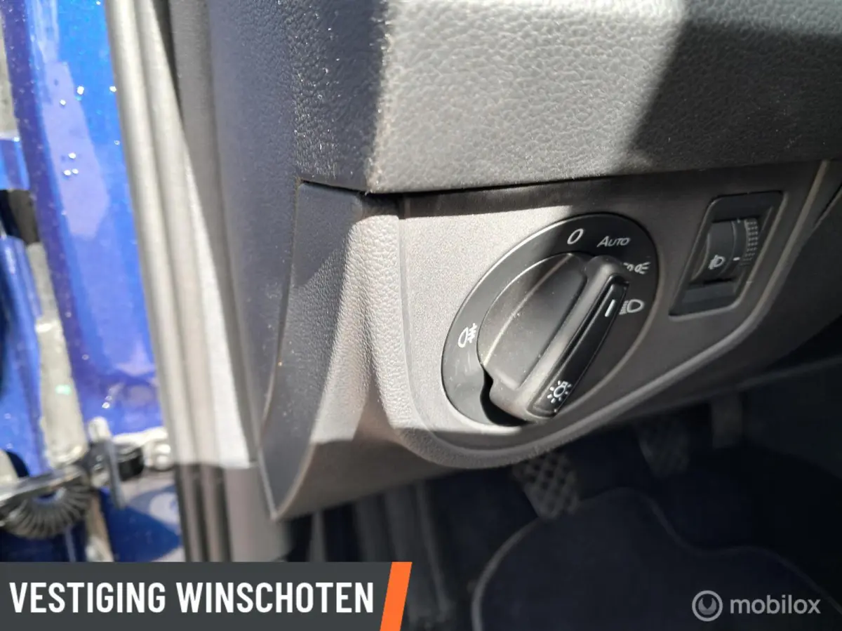 1.0 TSI Life Business met slechts 54.612 km!!