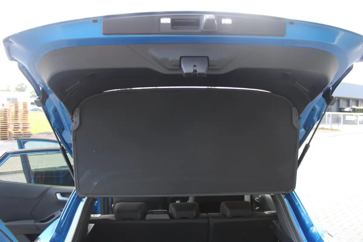 1.0 EcoBoost Mild-Hybrid Titanium Design