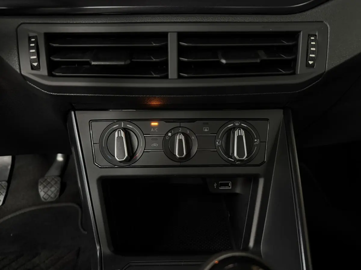 1.0 Trendline |Airco|Cruise|Park sen|Isofix|