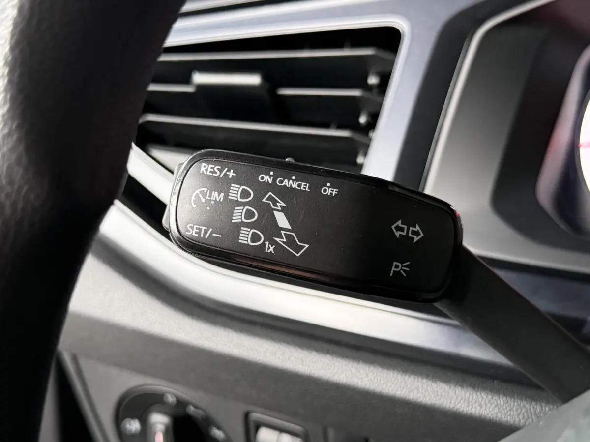 1.0 Trendline |Airco|Cruise|Park sen|Isofix|