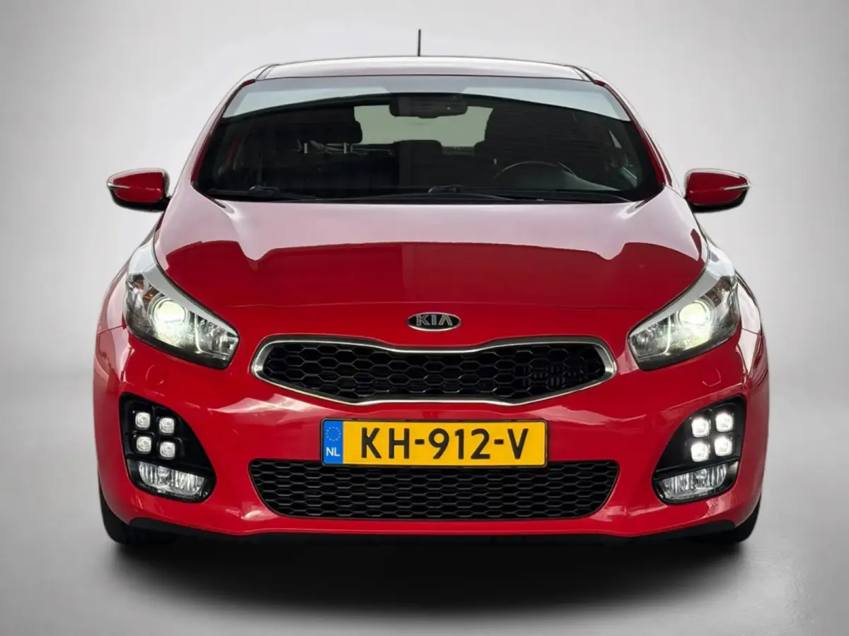 Pro_cee'd 1.0 T-GDi GT-Line (NL-auto, Goed OndH, Navi, Stoel/Stuur Verwarmd, Parkeerhulp, Climate Con, Cruise Con, Etc)