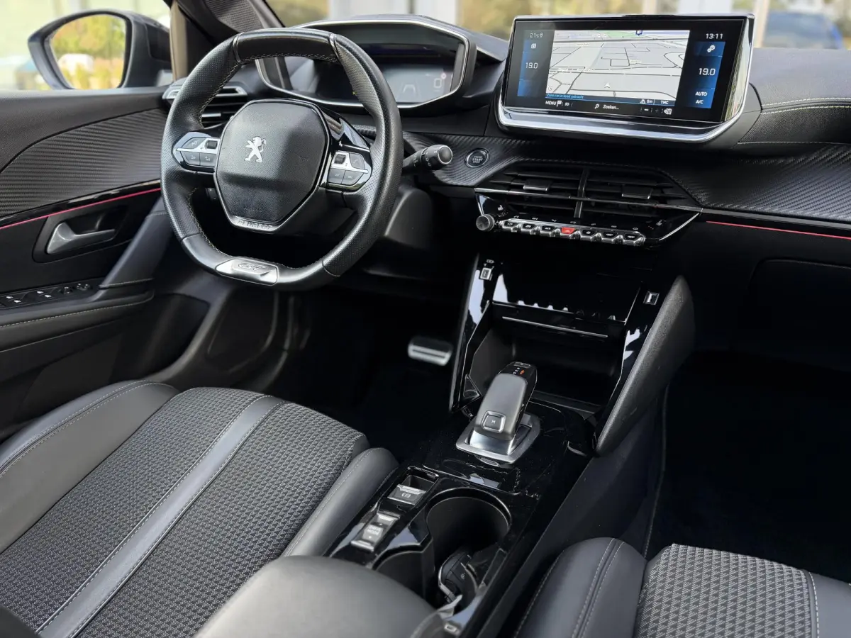 1.2 PureTech GT AUT |ACC|Carplay|Cam|Stoelverw|Sfeer|Verigo Blue