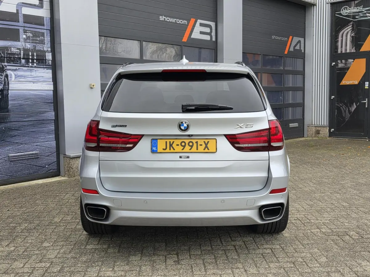 xDrive40e M SPORT|BOMVOL|MEMORY|PANO|HEADUP|ACC