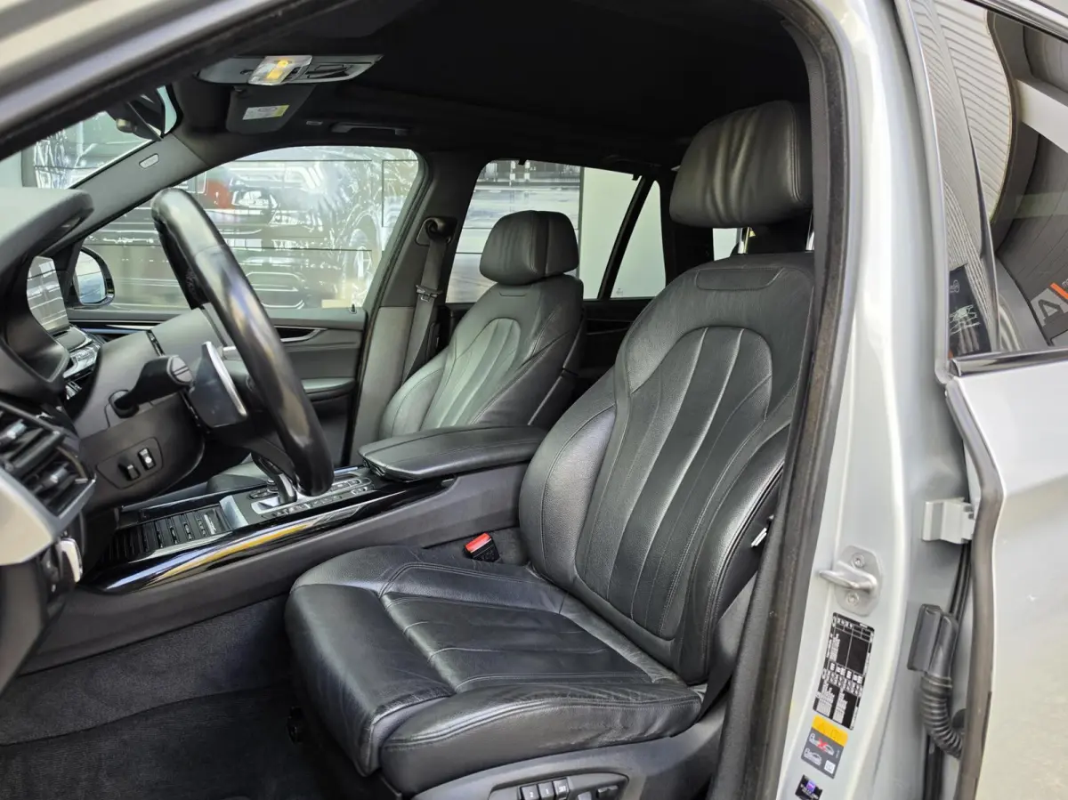 xDrive40e M SPORT|BOMVOL|MEMORY|PANO|HEADUP|ACC