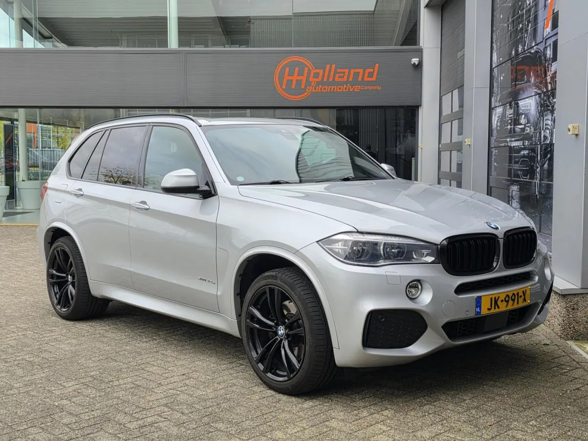 xDrive40e M SPORT|BOMVOL|MEMORY|PANO|HEADUP|ACC