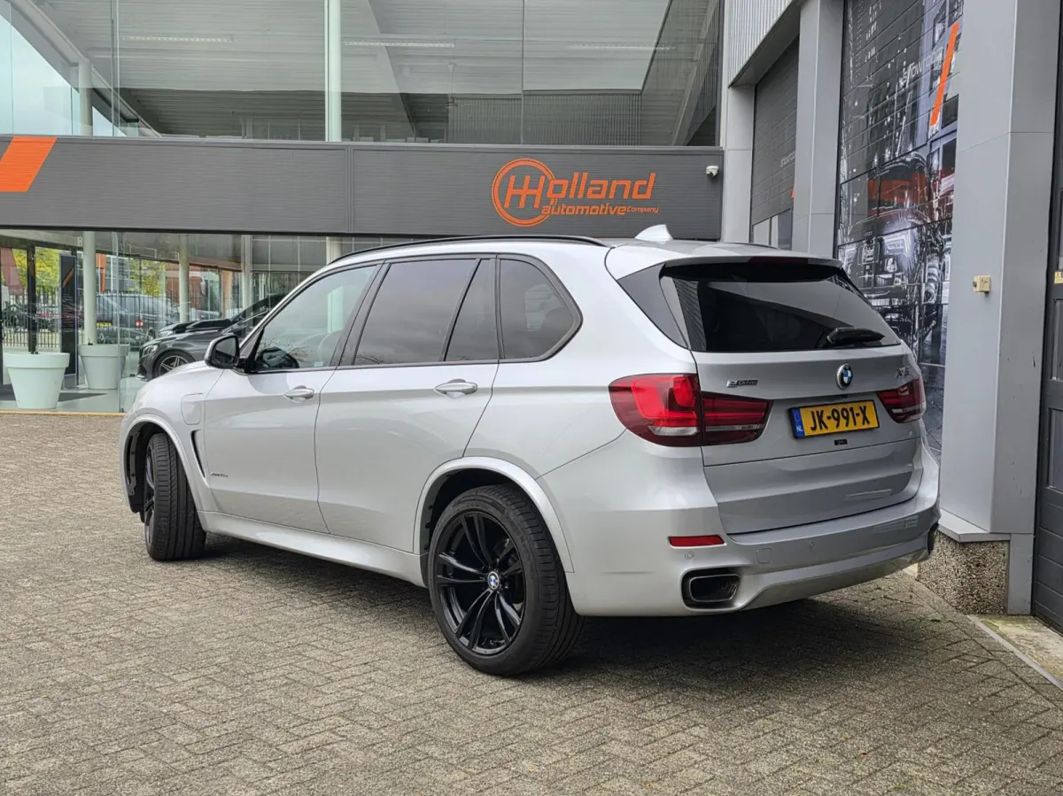xDrive40e M SPORT|BOMVOL|MEMORY|PANO|HEADUP|ACC