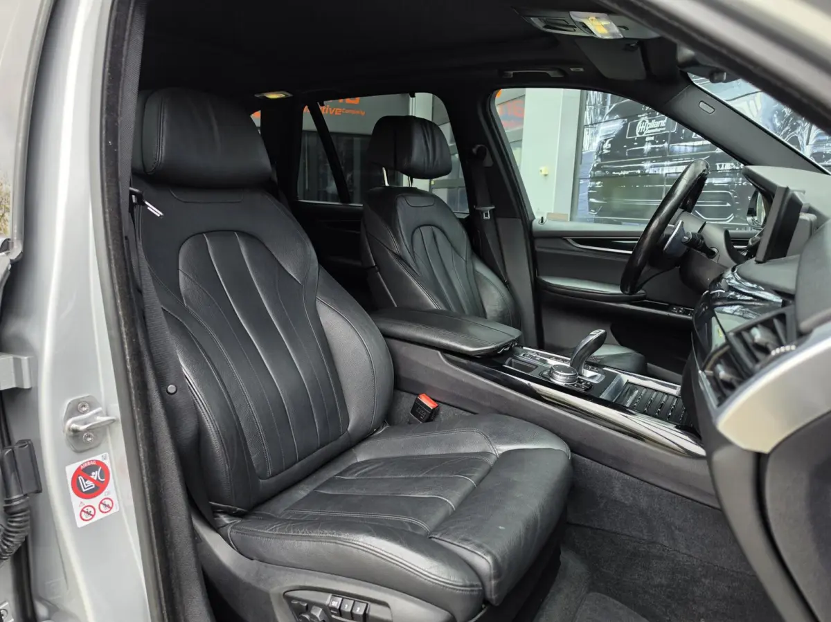 xDrive40e M SPORT|BOMVOL|MEMORY|PANO|HEADUP|ACC