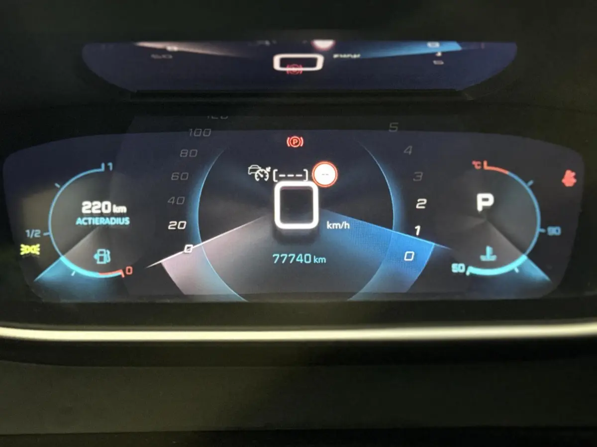 1.2 Pure Tech GT Line|CARPLAY|LANE|360 CAMERA