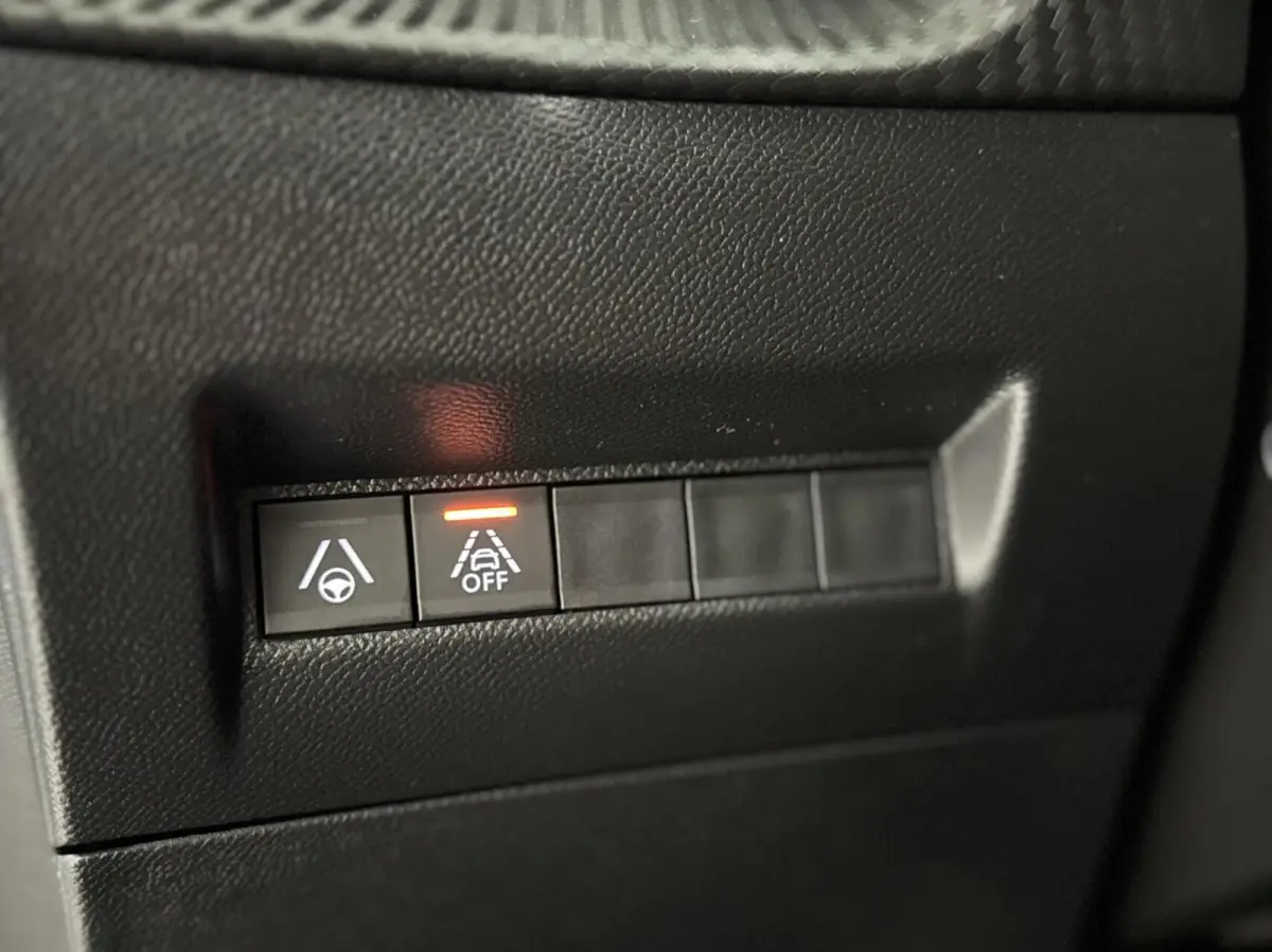 1.2 Pure Tech GT Line|CARPLAY|LANE|360 CAMERA