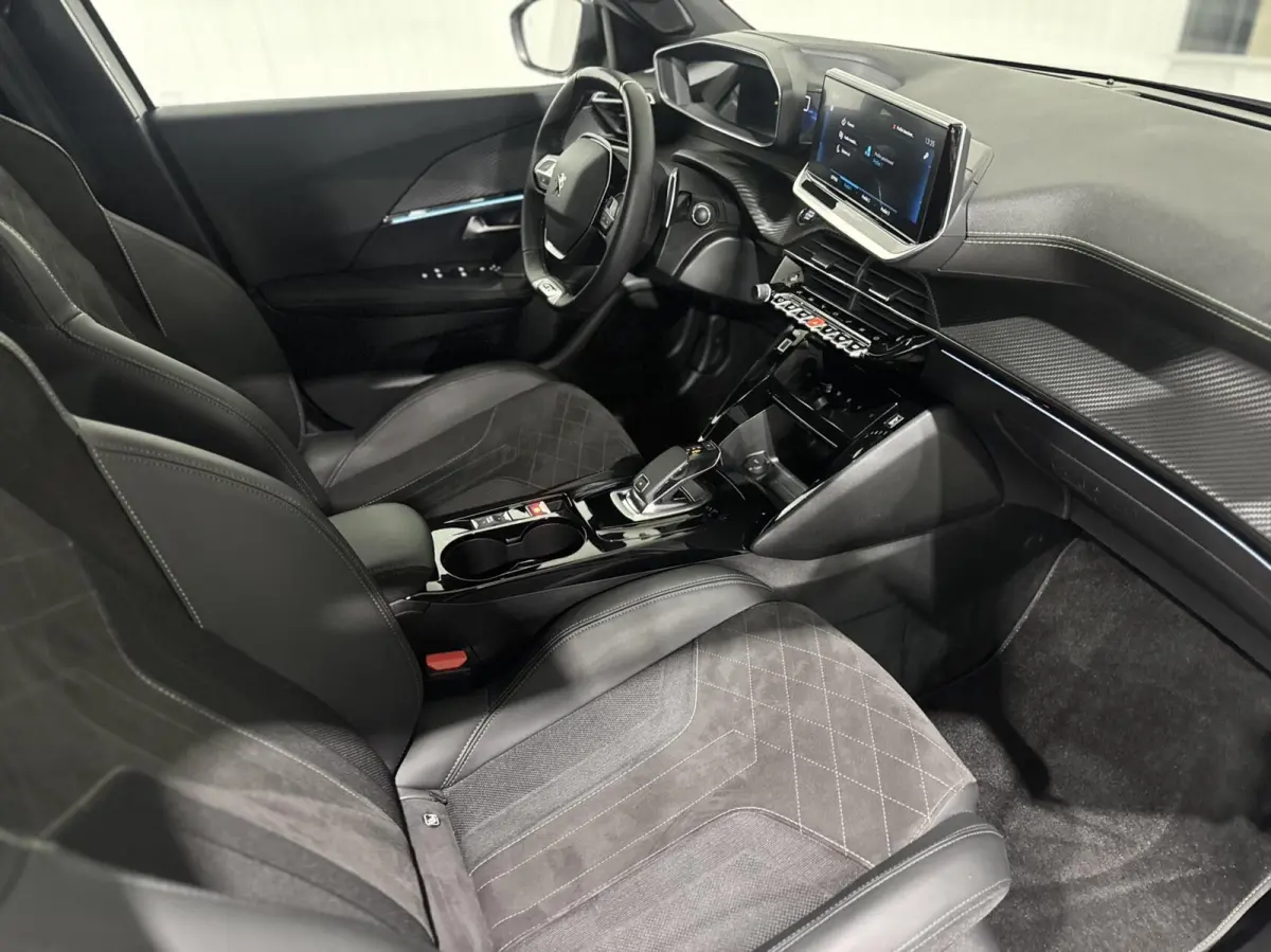 1.2 Pure Tech GT Line|CARPLAY|LANE|360 CAMERA