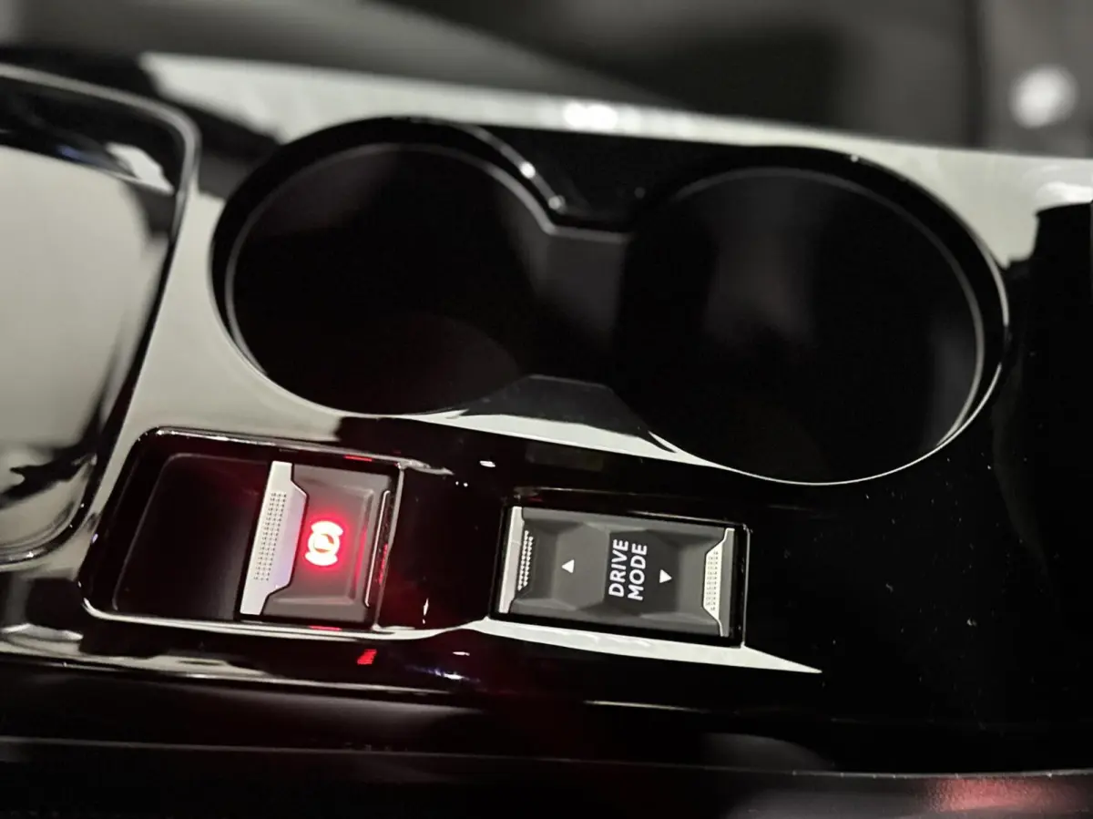 1.2 Pure Tech GT Line|CARPLAY|LANE|360 CAMERA