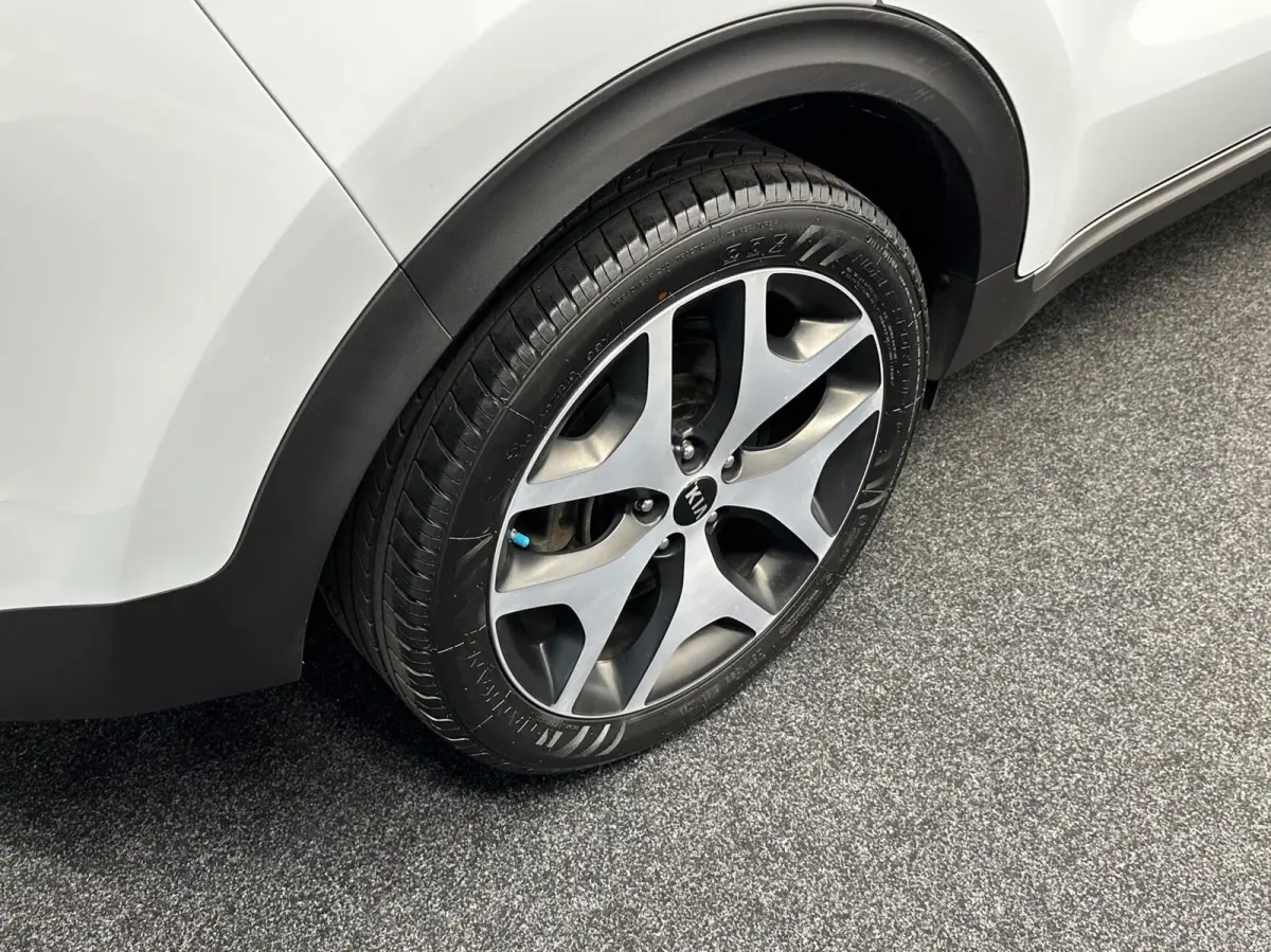 1.6 T-GDI 4WD GT-Line PANO LEER NAVI CAMERA STOEL VERWARMING/VERKOELING.