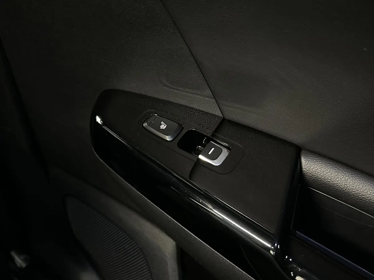 1.6 T-GDI 4WD GT-Line PANO LEER NAVI CAMERA STOEL VERWARMING/VERKOELING.