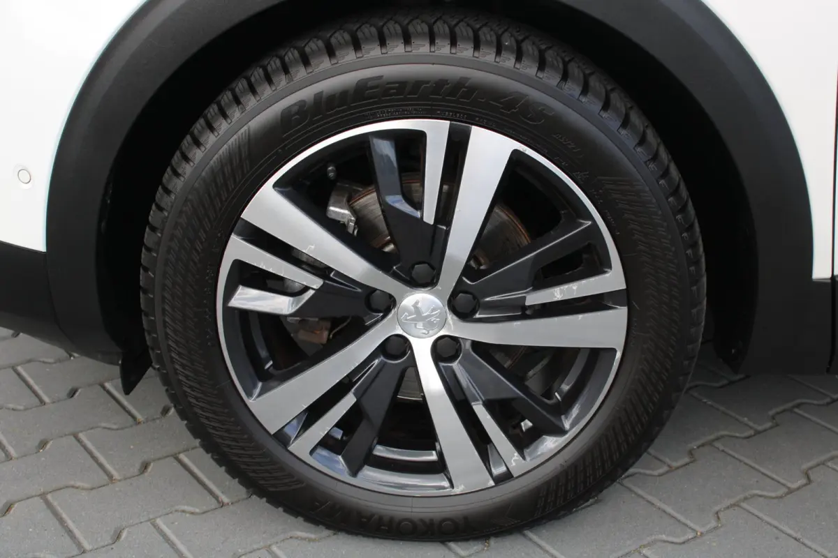 1.2 PureTech GT Line NIEUWE DISTRIBUTIERIEM