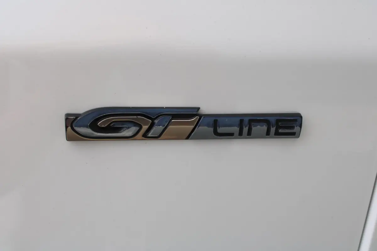 1.2 PureTech GT Line NIEUWE DISTRIBUTIERIEM