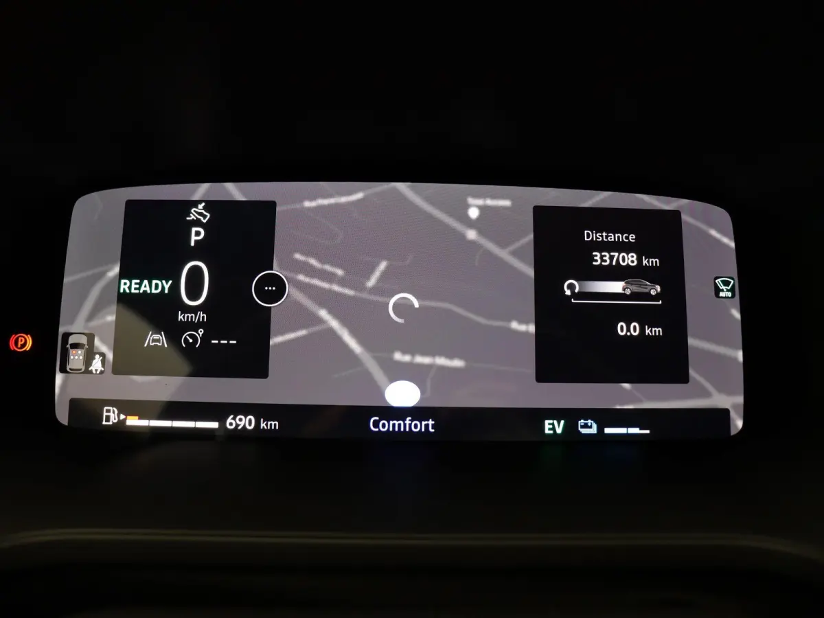 1.6 E-Tech full hybrid 145 techno | Adaptive cruise control | Achteruitrij camera | Climate control | Lichtmetalen velgen 18'' |
