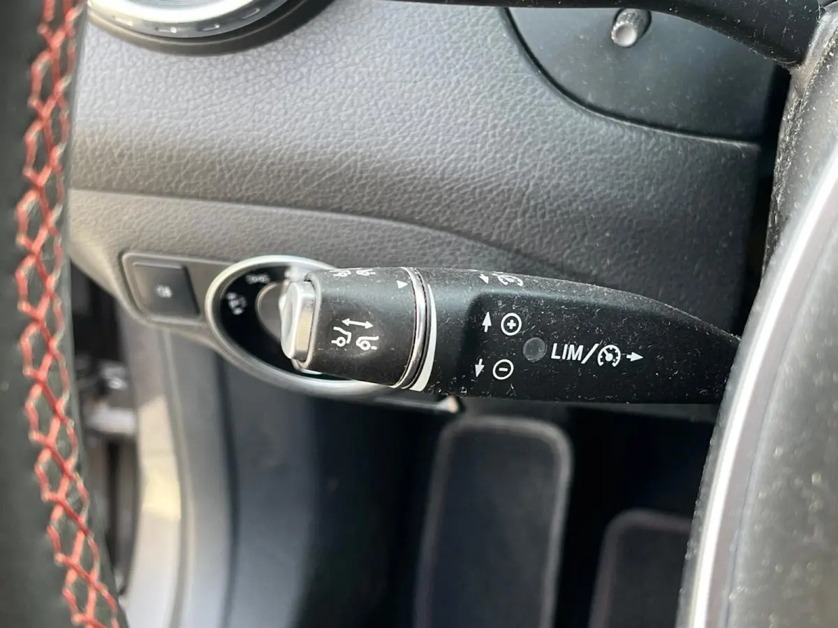 180 Prestige AMG Automaat | Adaptive Cruise Control | Climate Control | Stoelverwarming | Xenon |