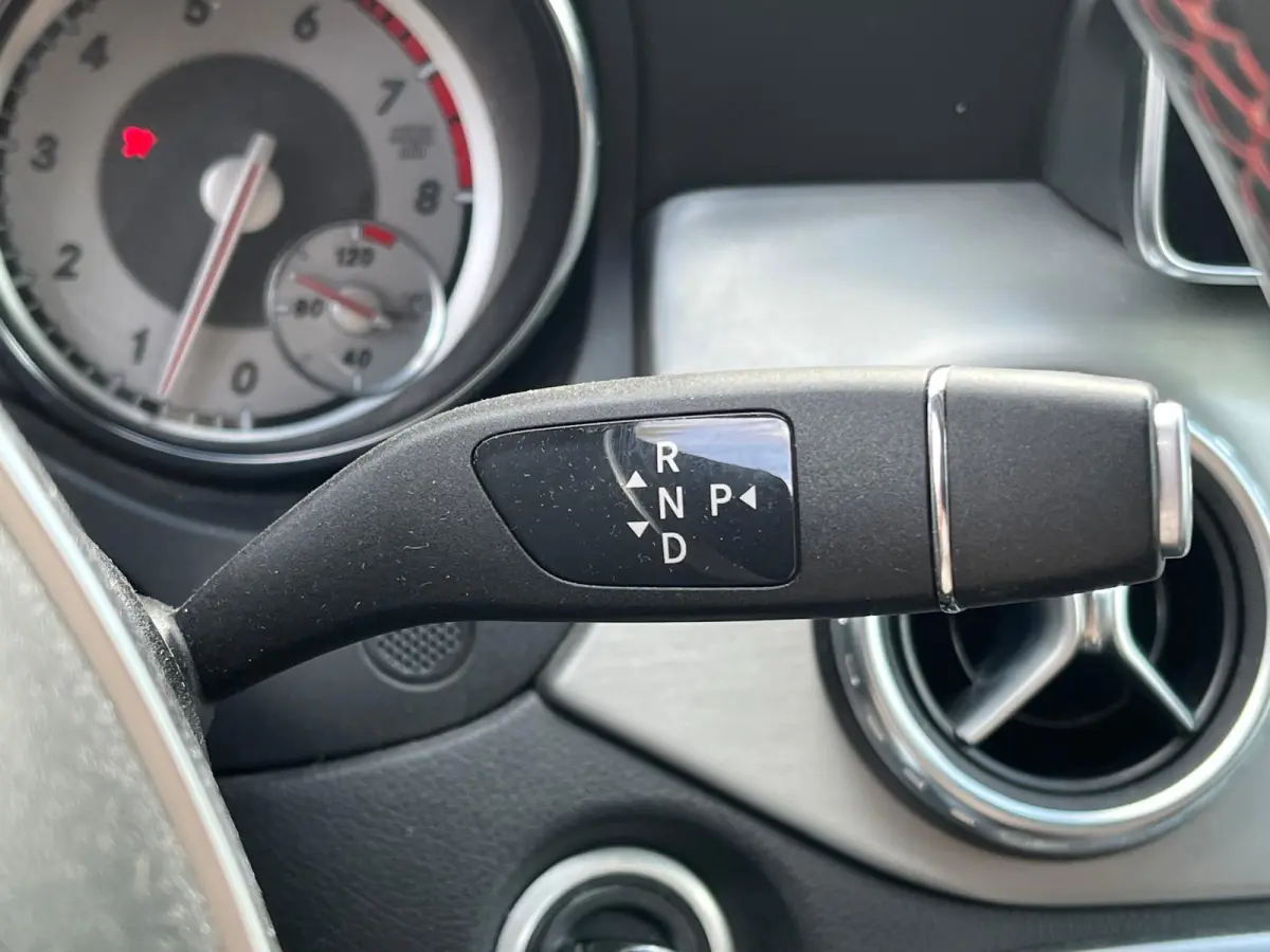 180 Prestige AMG Automaat | Adaptive Cruise Control | Climate Control | Stoelverwarming | Xenon |